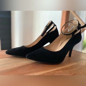 BCBG suede heels